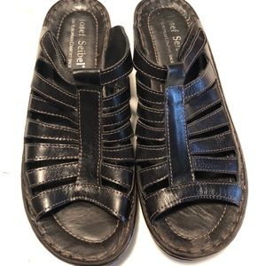 Josef Seibel Comfort Slides